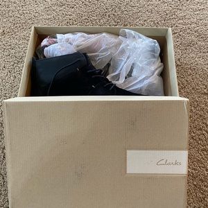 Clarks ankle boots size 9W